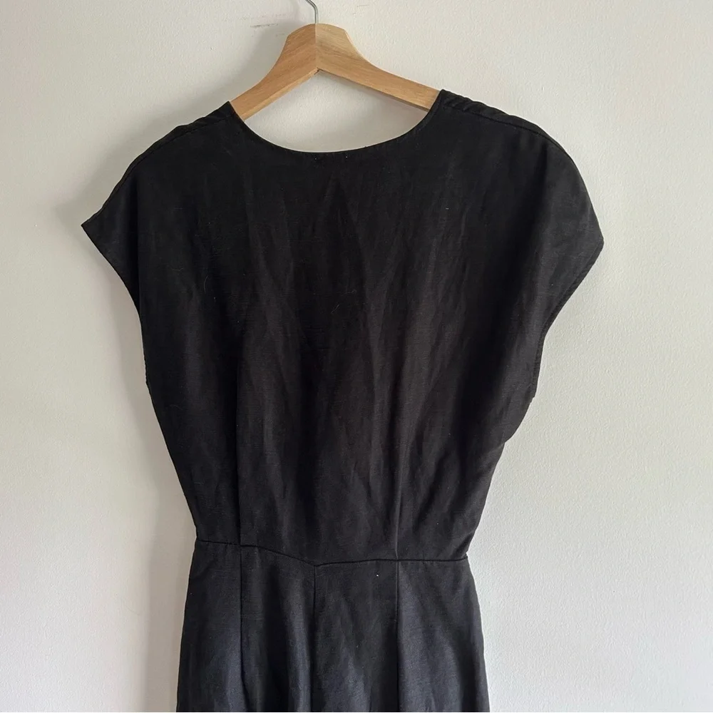 Aritzia Wilfred Ecoulement Open Tie Back Linen Jumpsuit Black sz 2